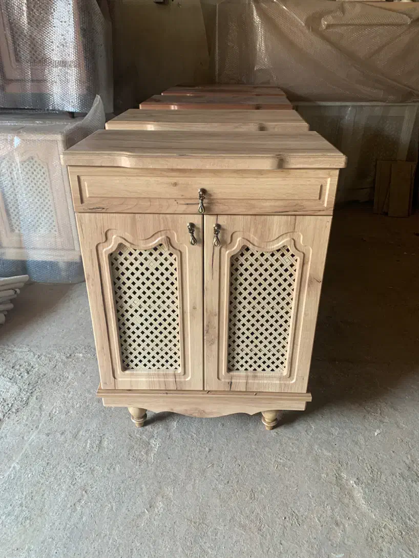 جاکفشی ایلیا|جاکفشی، کمد، دراور|رشت, دیانتی|دیوار