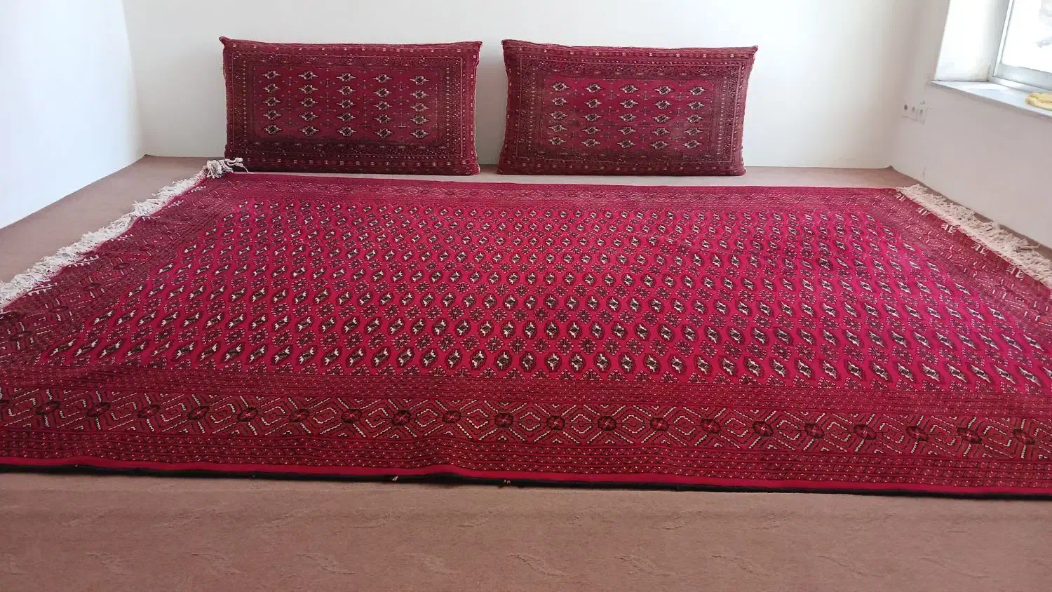 قالی دستباف|فرش|قوچان, |دیوار