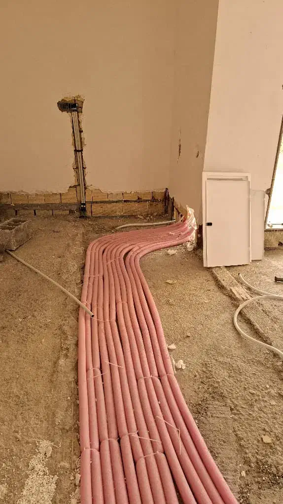 لوله کشی اب و فاضلاب و رادیاتور پکیچ استخر|خدمات پیشه و مهارت|تالش, تالش|دیوار