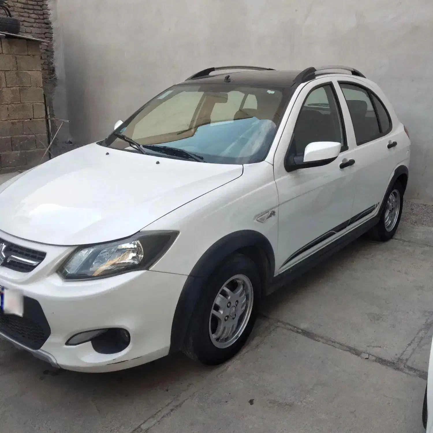 کویک R  سفید مشکی|خودرو سواری و وانت|ایلام, |دیوار