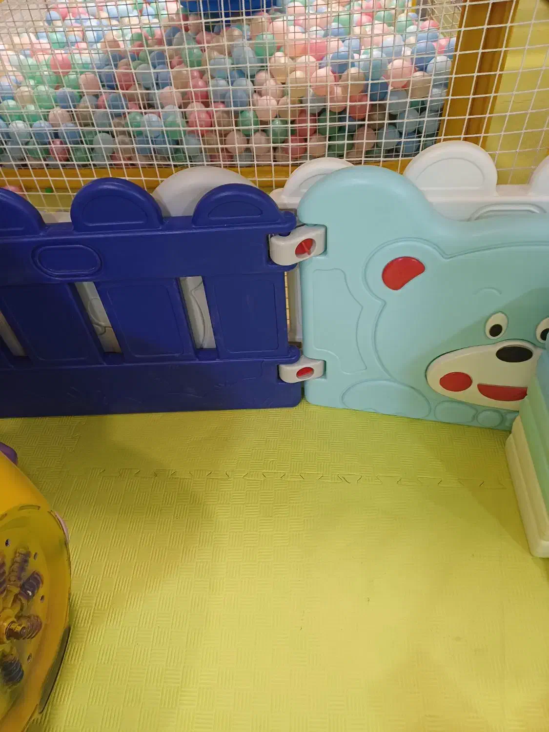 ۲ عدد استخر توپ طرح شادی ۶لت جمعا۱۲ لت|اسباب‌بازی بچه|یزد, |دیوار