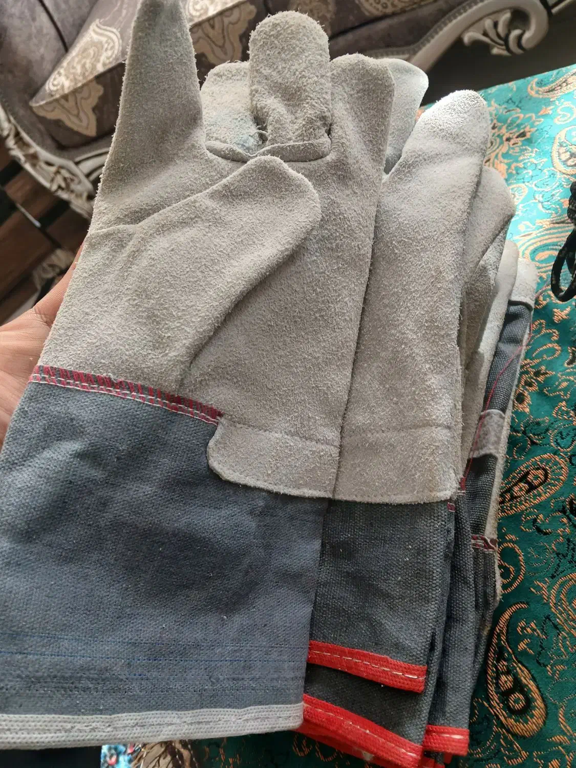 دستکش چرمی پشت برزنتی|ابزارآلات|شاهین‌شهر, نبوت|دیوار