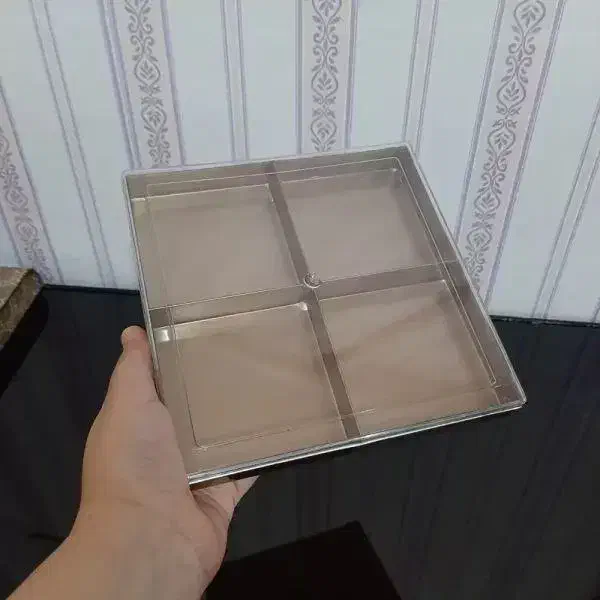 ظرف قلبی و چهارخونه|ظروف نگهدارنده، پلاستیکی، یک‌بارمصرف|بندر انزلی, مسکن مهر|دیوار