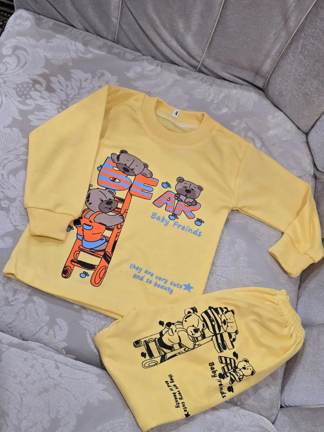 5 دست لباس بچگونه ورق بزنید|کفش و لباس بچه|ورامین, ورامین|دیوار