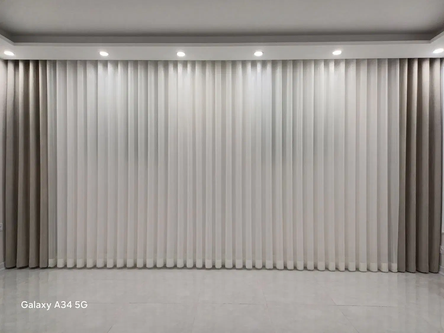 نصب پرده، نصاب پرده، خیاط پرده، شستشو و اتو|خدمات پیشه و مهارت|همدان, |دیوار