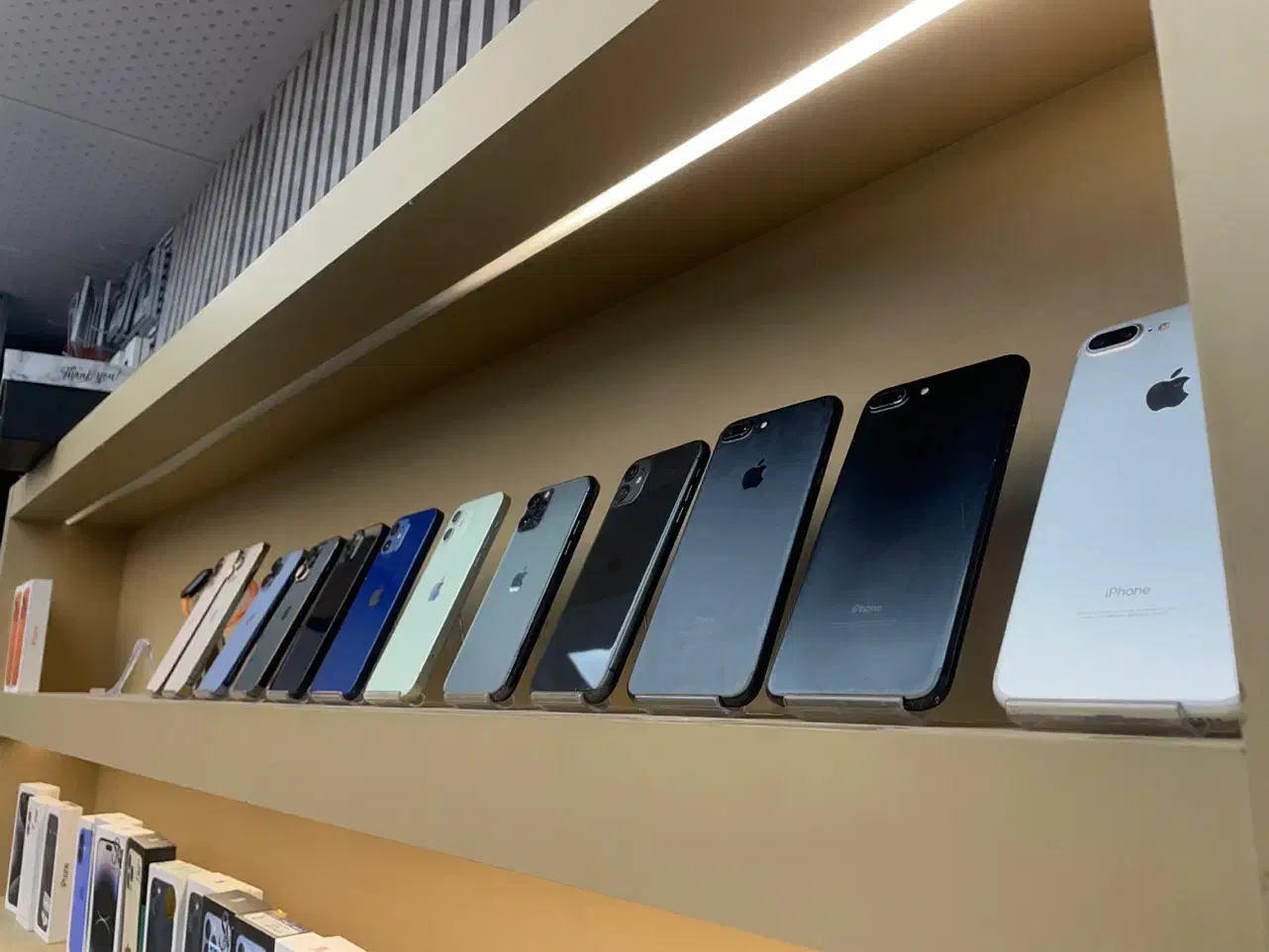 فروش انواع ایفون های اک و کارکرده|موبایل|قم, زنبیل آباد|دیوار