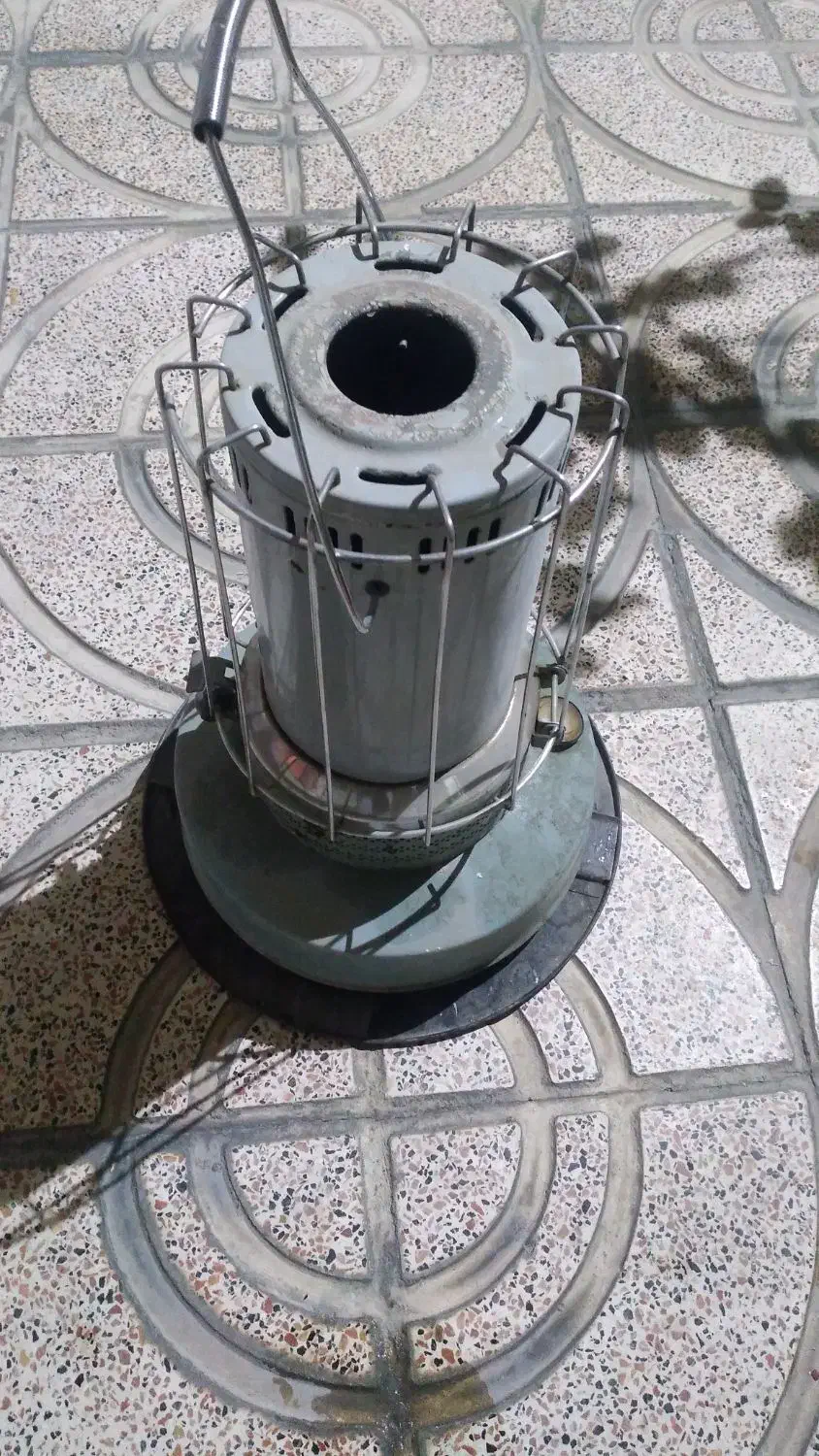 چراغ نفتی|کلکسیون اشیاء عتیقه|نسیمشهر, |دیوار