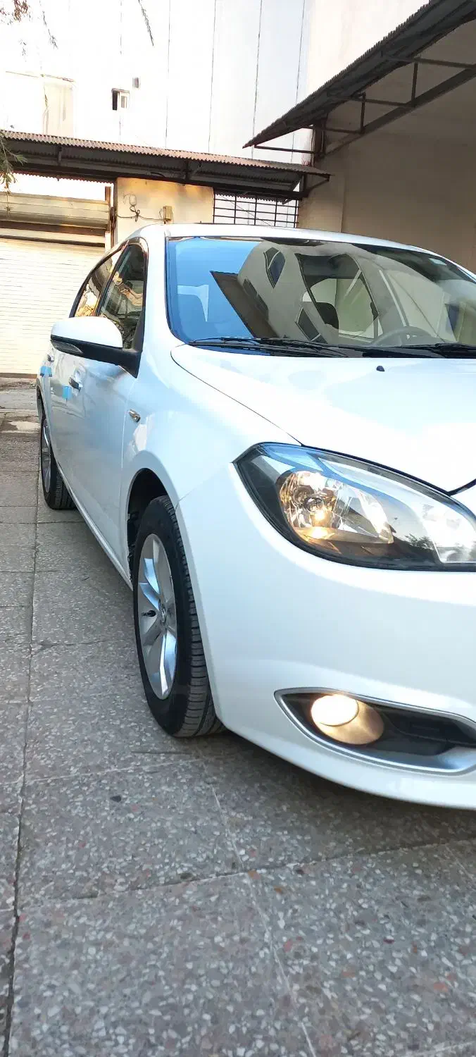 برلیانس۳۲۰ اتومات مدل۹۷|خودرو سواری و وانت|رودسر, |دیوار