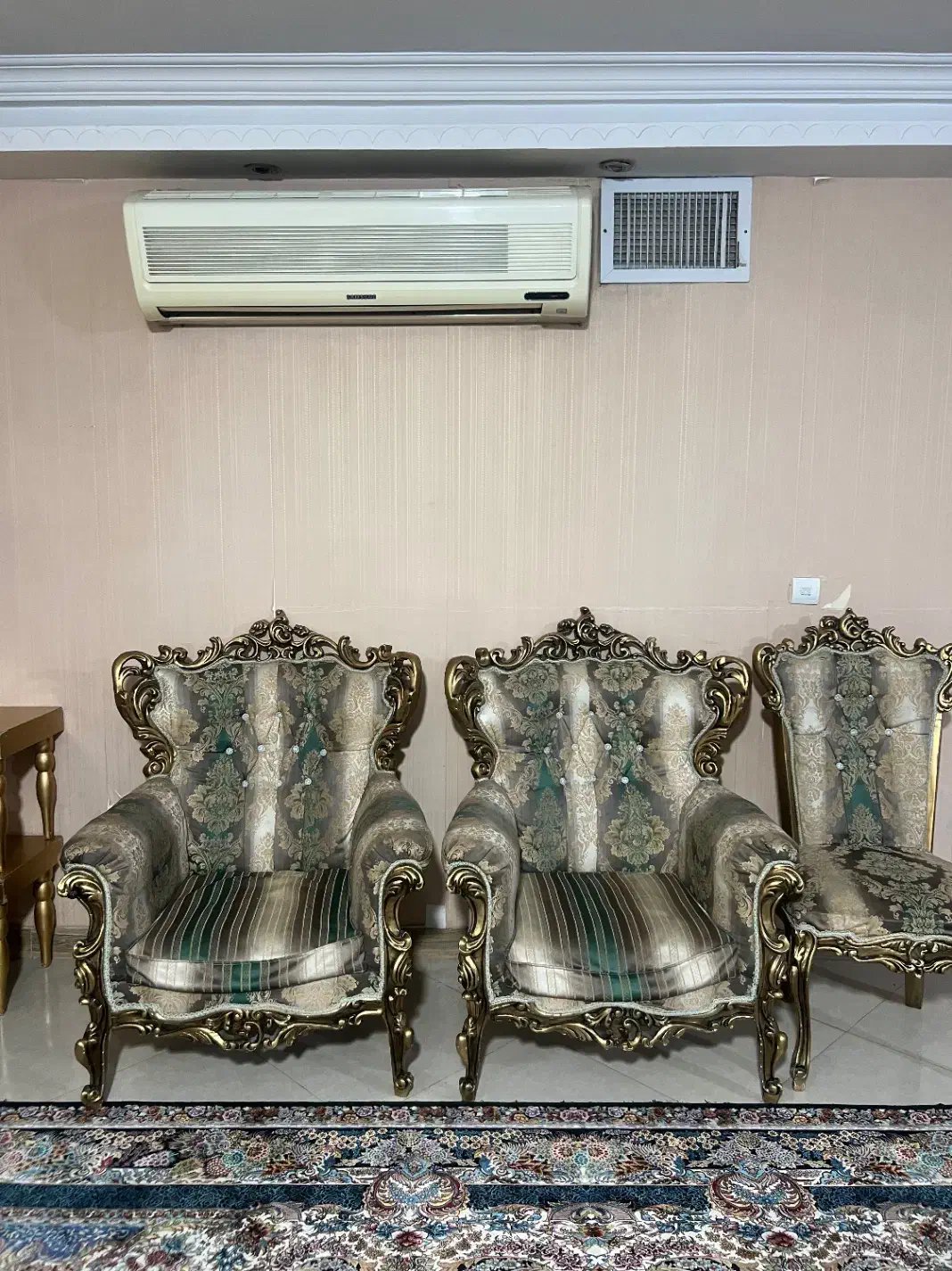 مبل ۹ نفره با چوب راش|مبلمان خانگی و میز عسلی|پاکدشت, شهرک انقلاب|دیوار