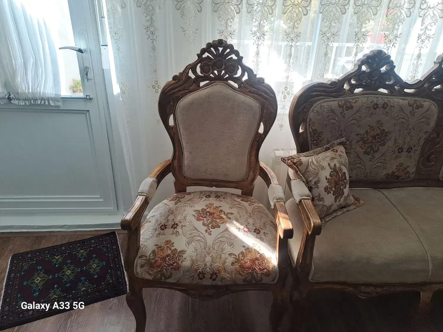 مبل سلطنتی استیل ۹ نفره همراه با میز بزرگ و کوچک۲|مبلمان خانگی و میز عسلی|طرقبه, |دیوار