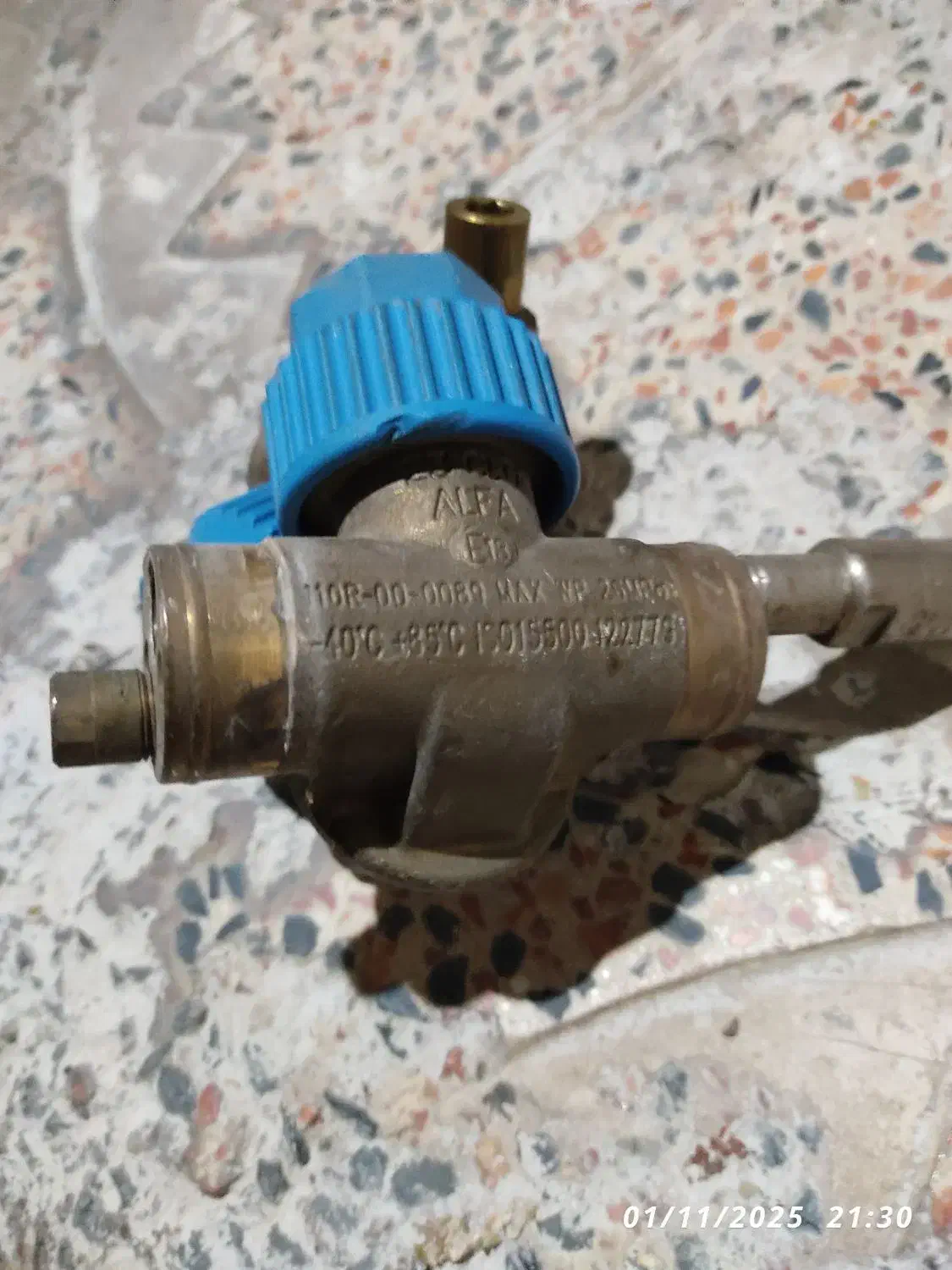 شیر سی ان جی پراید دو مخزن آلفا|قطعات یدکی و لوازم جانبی|میانه, |دیوار