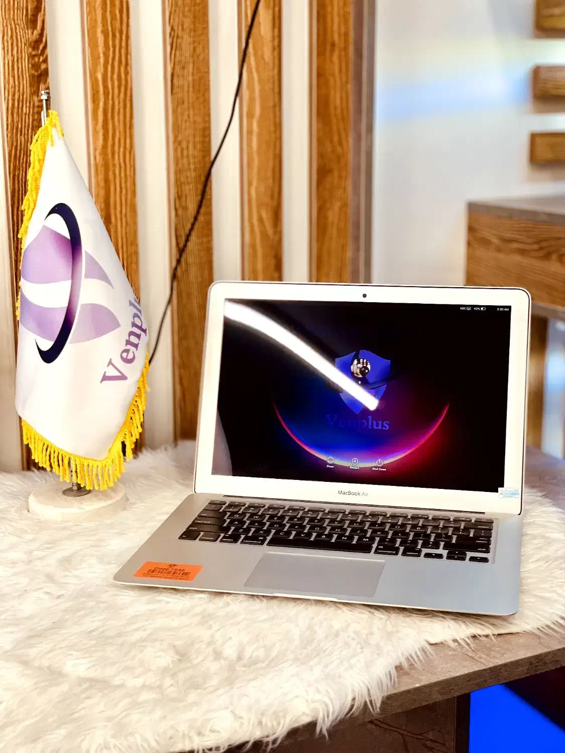 لپتاپmacbookحرفه‌ای درحد آک مناسب فوتوشاپ(ون پلاس)|رایانه همراه|تبریز, |دیوار