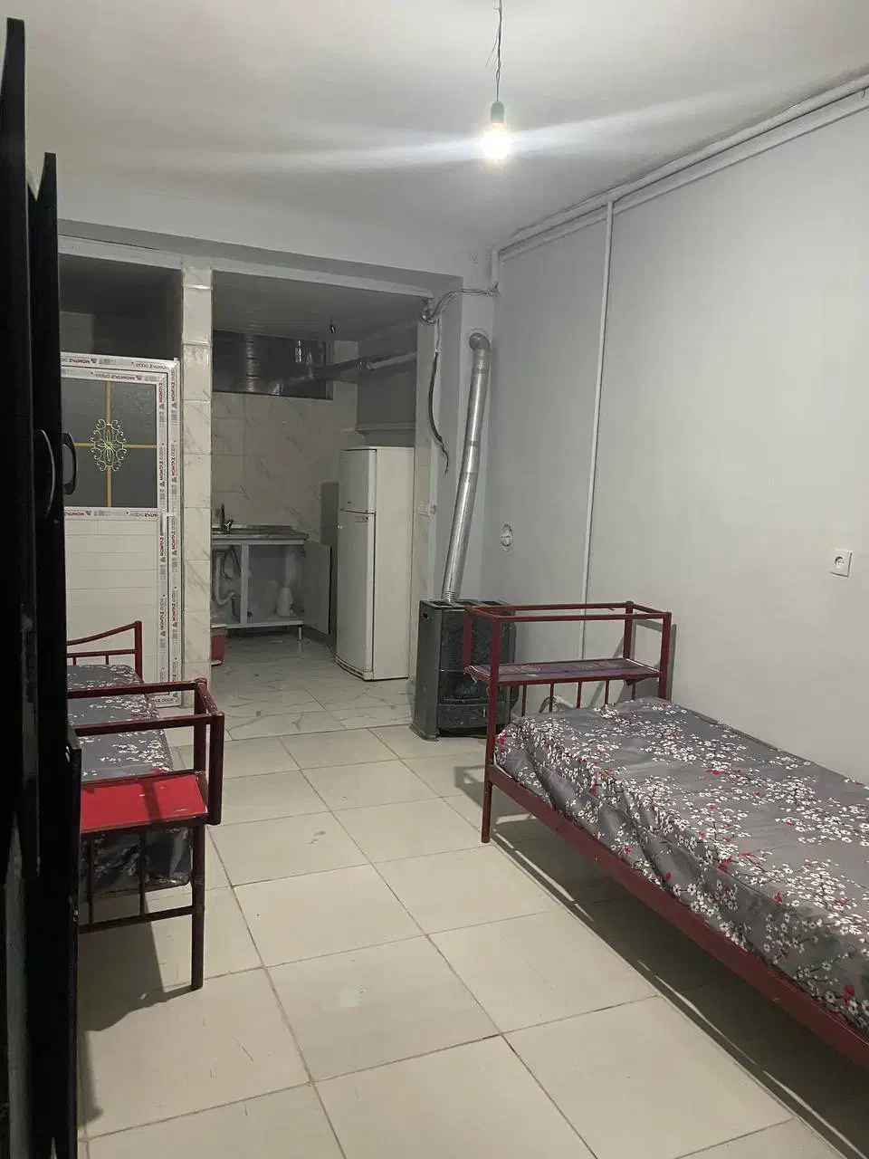 پانسیون خوابگاه دخترانه مهر|اجارهٔ کوتاهمدت آپارتمان و سوئیت|کرمان, |دیوار