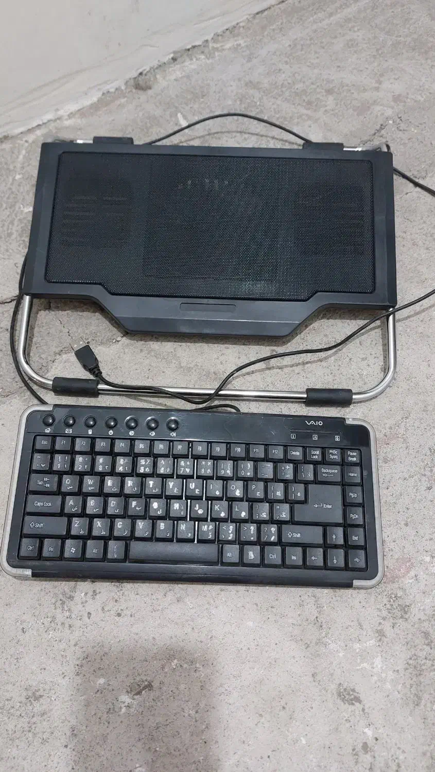 پایه فن دار با کیوورد|قطعات و لوازم جانبی رایانه|رشت, لاکانی|دیوار