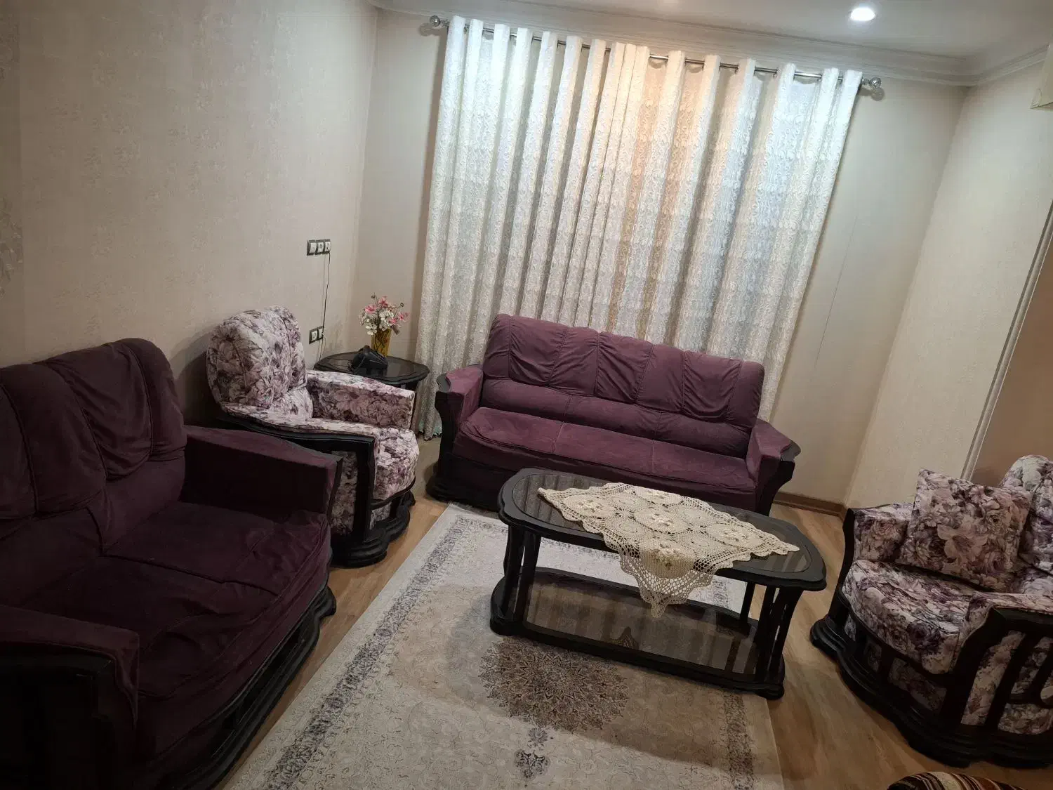 فروش مبلمان شیک کارکرده در حد نو ۷ نفره|مبلمان خانگی و میز عسلی|گرگان, |دیوار