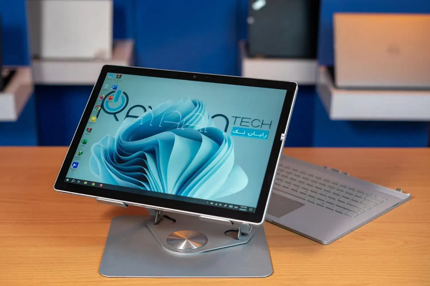 لپ تاپ تبلت سرفیس بوک SURFACE BOOK با 4 گیگ گرافیک|رایانه همراه|یزد, |دیوار