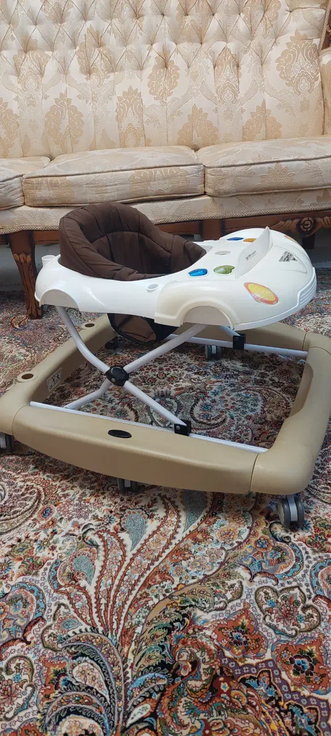 روروئک|کالسکه و لوازم جانبی|گرگان, |دیوار