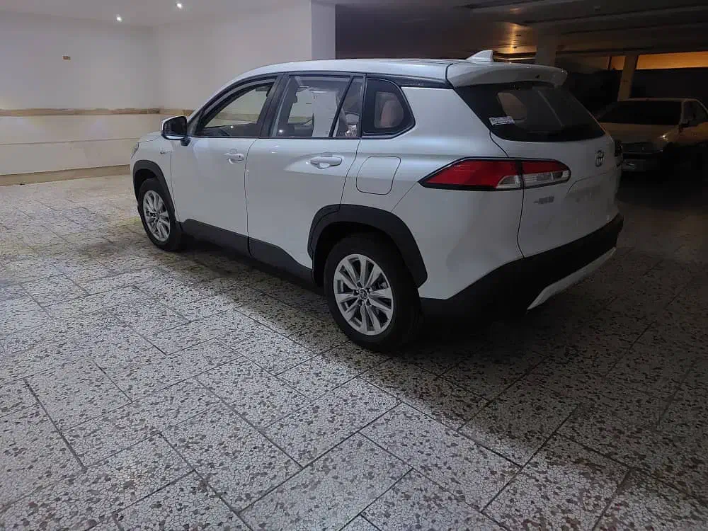 تویوتا کرولا کراس ۲۰۲۴ صفر|خودرو سواری و وانت|زاهدان, |دیوار