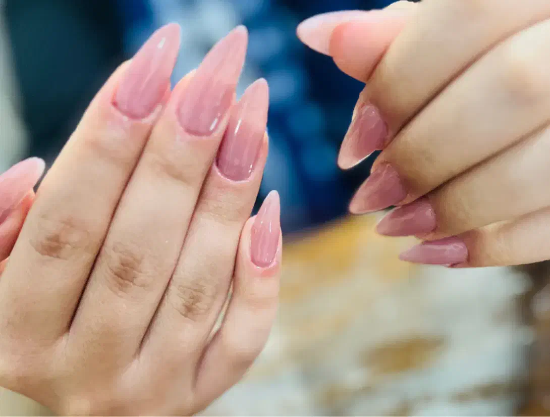 مدل کاشت ناخن|خدمات آرایشگری و زیبایی|قم, شهرک توانیر|دیوار