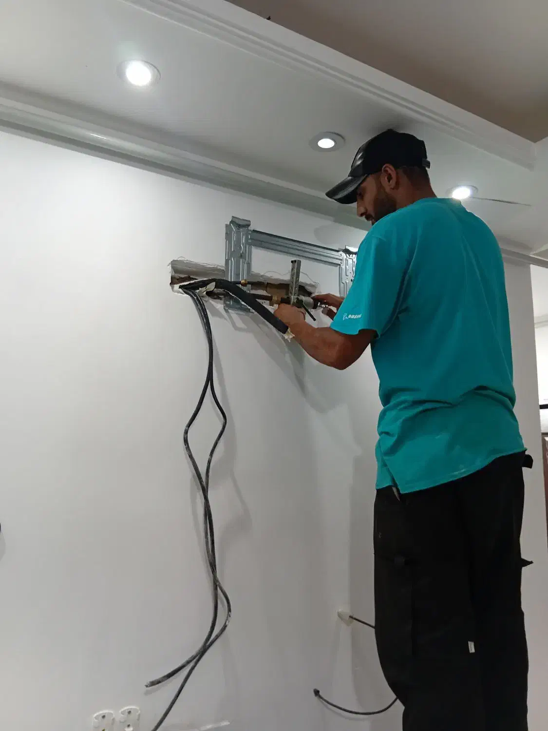 خدمات فنی کولر اسپلیت|خدمات پیشه و مهارت|ساری, |دیوار