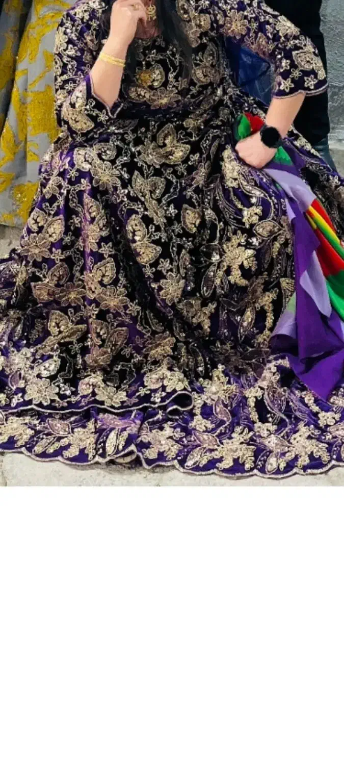 لباس محلی رنگ بنفش|لباس|دهدشت, |دیوار