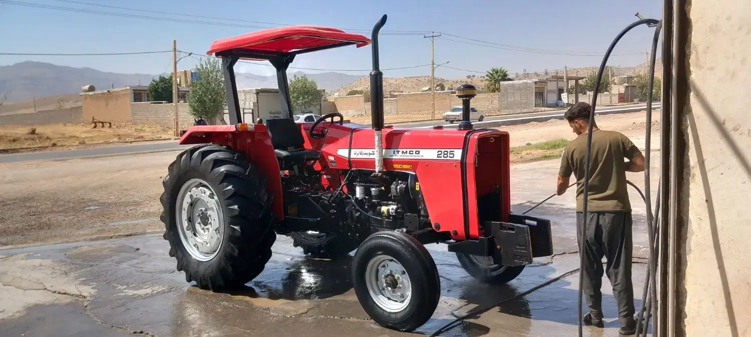 ماکت تراکتور ۲۸۵ مدل۹۱|خودرو سنگین|هلیلان, |دیوار