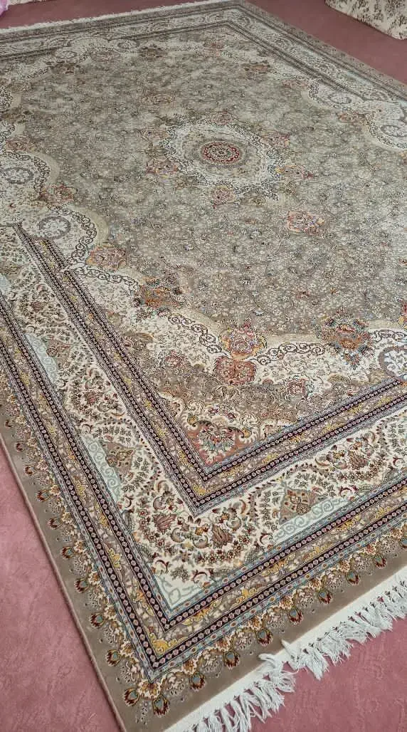 فرش۱۲ متری ۷۰۰ شانه|فرش|بهبهان, |دیوار