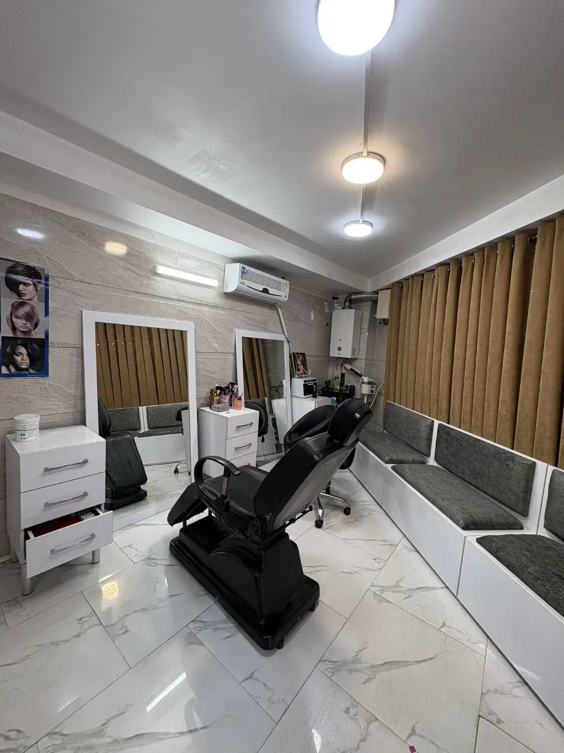 وسایل ارایشگاه|آرایشگاه و سالن‌های زیبایی|بابل, |دیوار