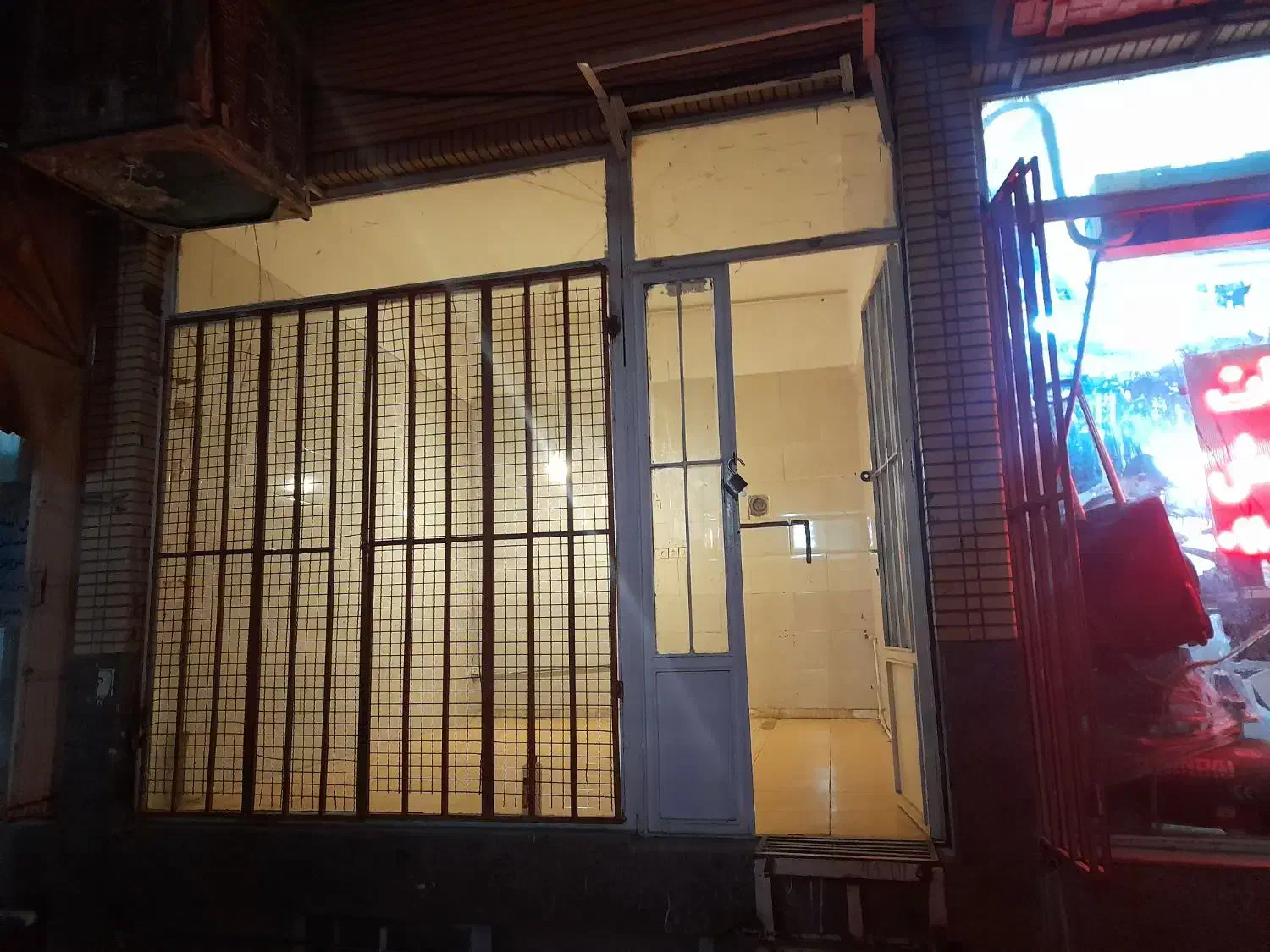 مغازه اجاره ای|اجارهٔ مغازه و غرفه|قم, عشقعلی|دیوار