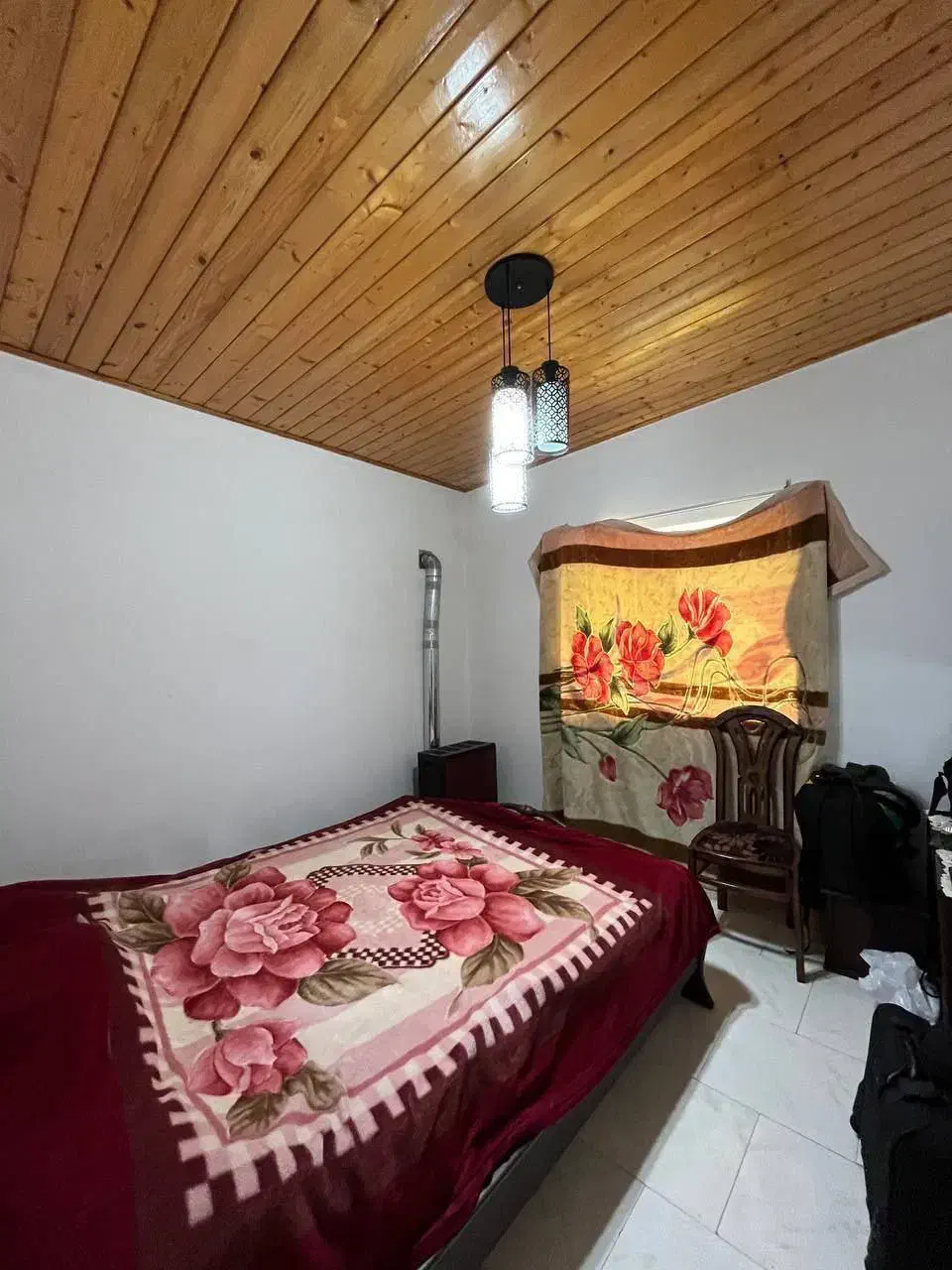 ویلا باغچه سند دار ۳۰۰متری|فروش خانه و ویلا|امامزاده عبدالله, |دیوار