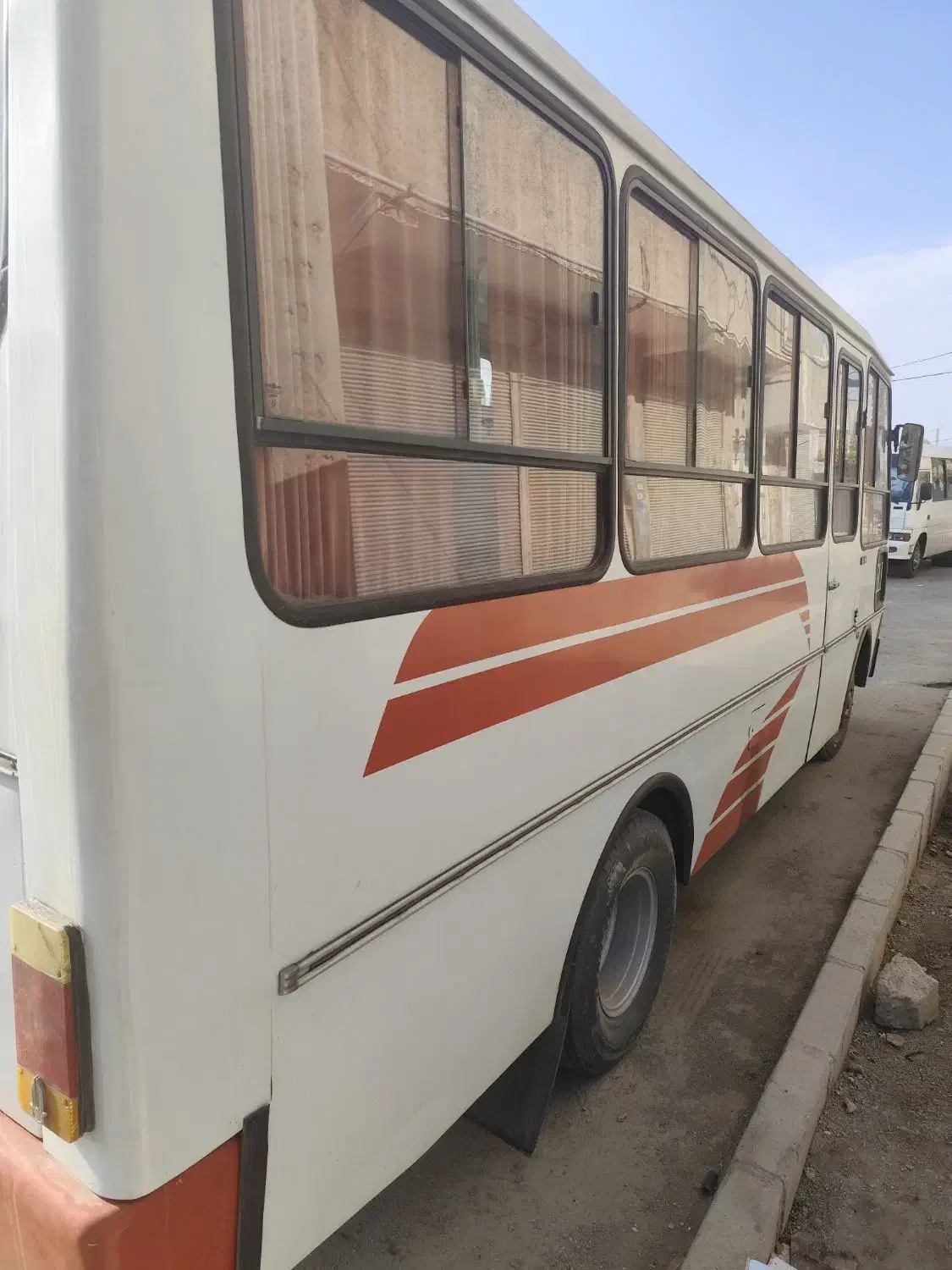 مینی بوس اویکو|خودرو سنگین|نظرآباد, رسالت|دیوار