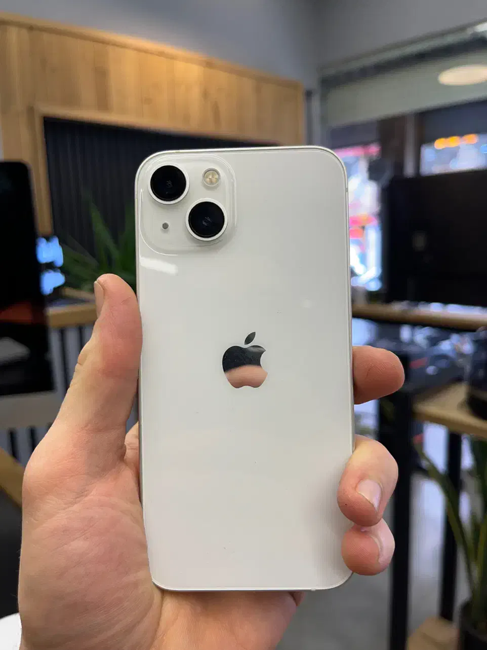 ایفون ۱۳ نرمال سفید|موبایل|اراک, |دیوار