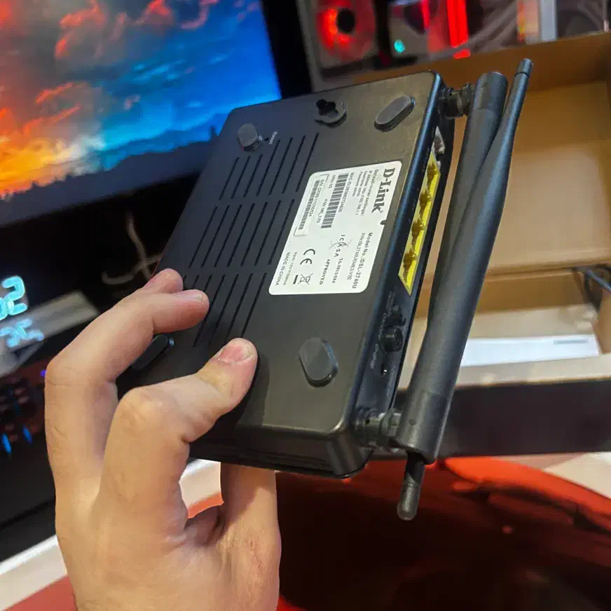 مودم روتر دی لینک DLink DSL 2740U اورجینال|مودم و تجهیزات شبکه|ری, حمزه‌آباد|دیوار