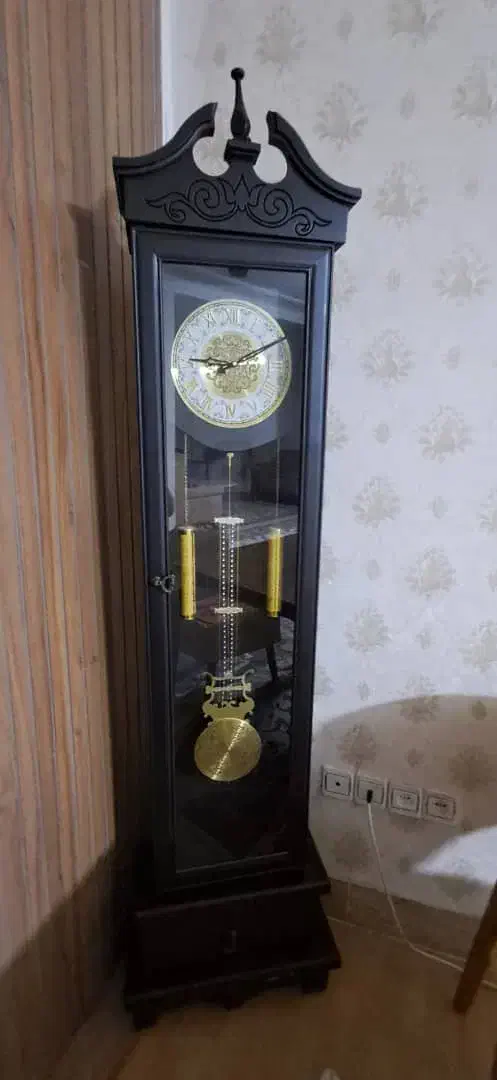 ساعت ایستاده چوبی درجه یک|ساعت دیواری و تزئینی|سنندج, |دیوار