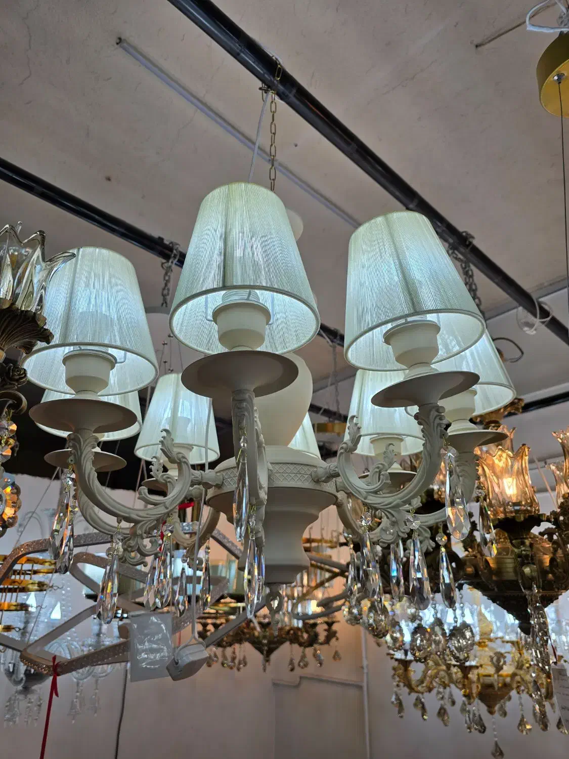 فروش انواع لوستر و چراغ آویز (به صورت نقد و چک)|لوستر و چراغ آویز|بیرجند, |دیوار