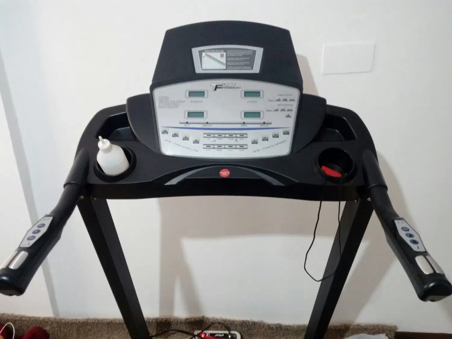 تردمیل turbo 150 xi|تجهیزات ورزشی|شیراز, گود خزینه|دیوار