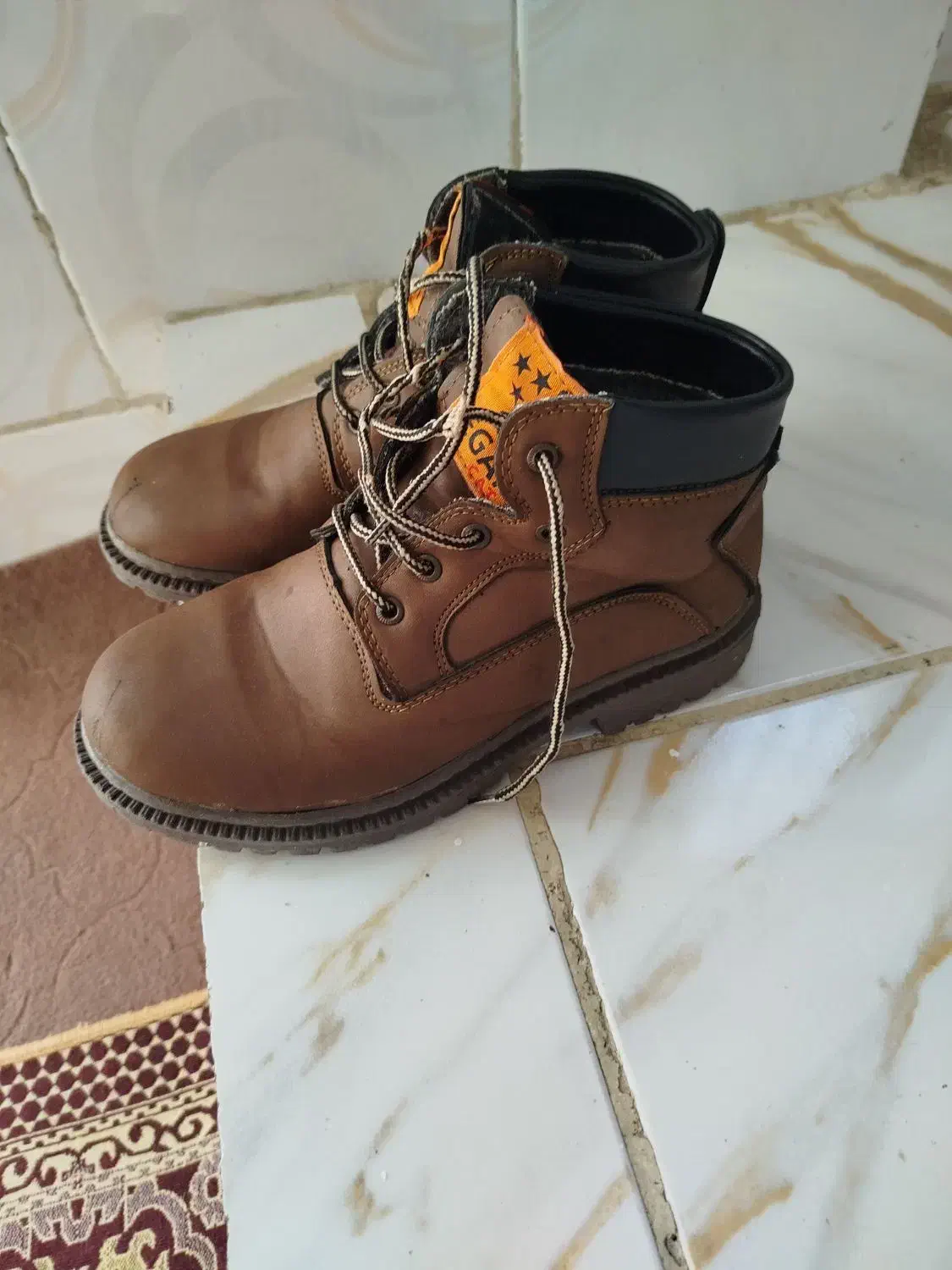 نیم بوت|کیف، کفش، کمربند|کرمانشاه, |دیوار