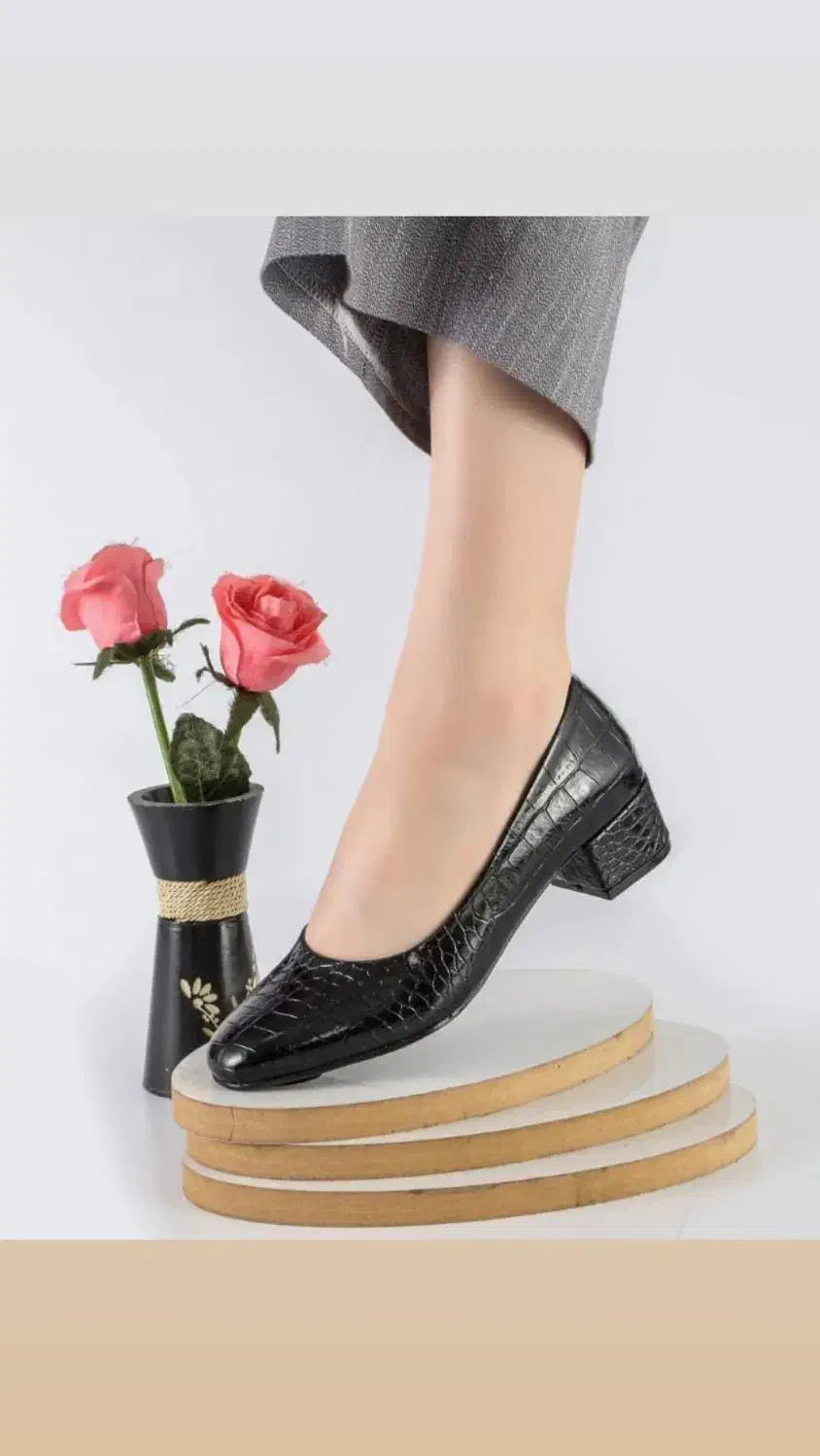 کفش حراجی بصورت یکجا|کیف، کفش، کمربند|خوی, |دیوار