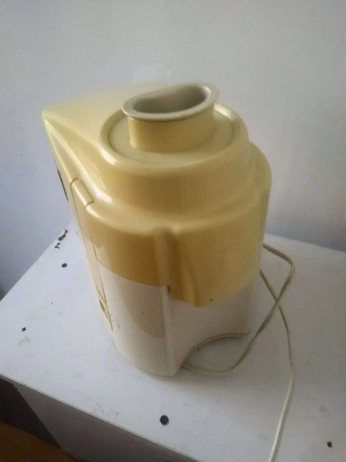 آبمیوه گیر مولینکس|آبمیوهگیر و آبمرکباتگیر|چهارباغ, |دیوار