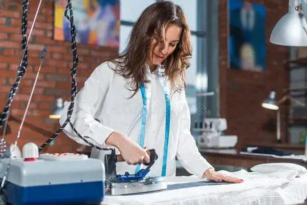 اتو کار  و وسط کار برای تولیدی شلوار زنانه|استخدام صنعتی، فنی، مهندسی|سبزوار, باهنر|دیوار