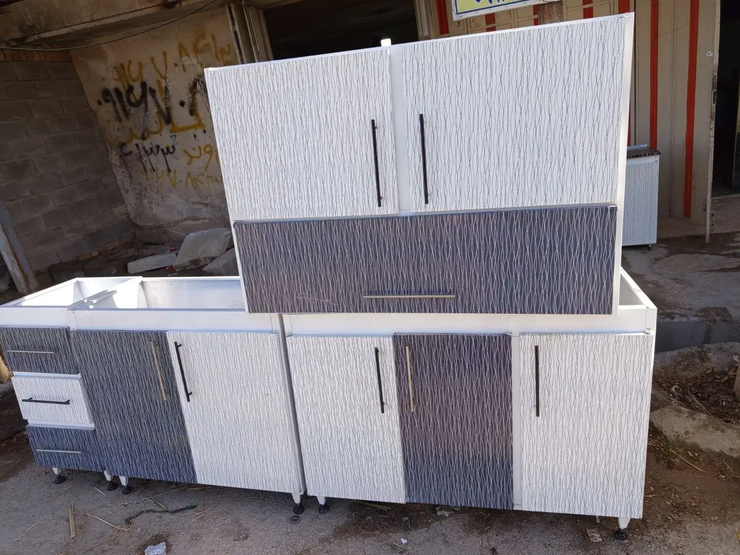 سه متر کابینت تمام فلز|مصالح و تجهیزات ساختمان|خرم‌آباد, |دیوار