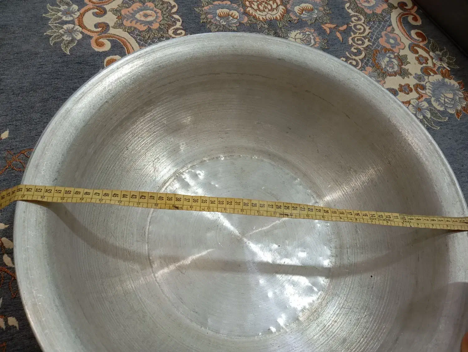 لگن|ظروف پخت‌وپز|قم, خاکفرج|دیوار