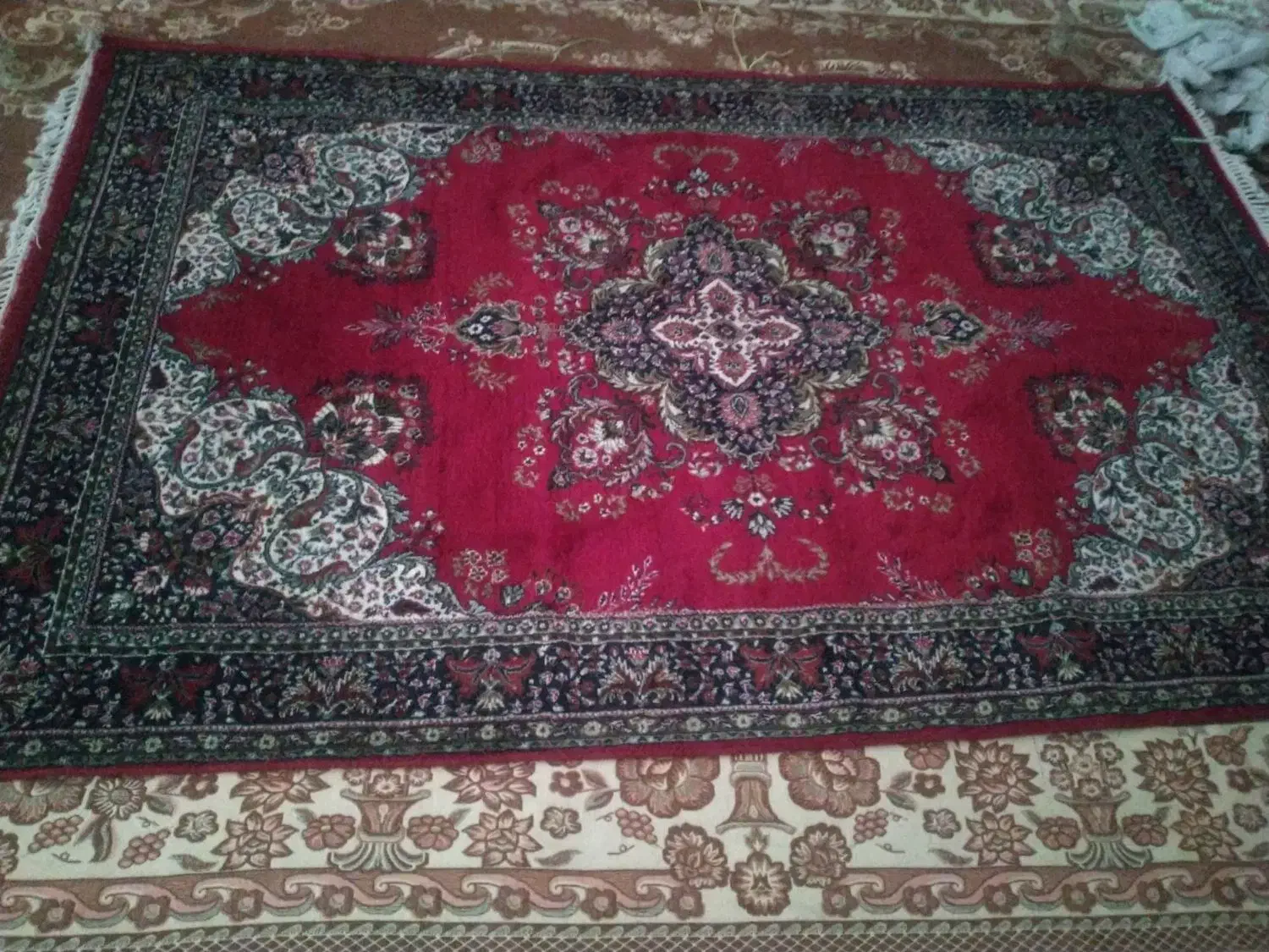 فرش های پاتریس درجه یک و نو|فرش|کرمانشاه, |دیوار