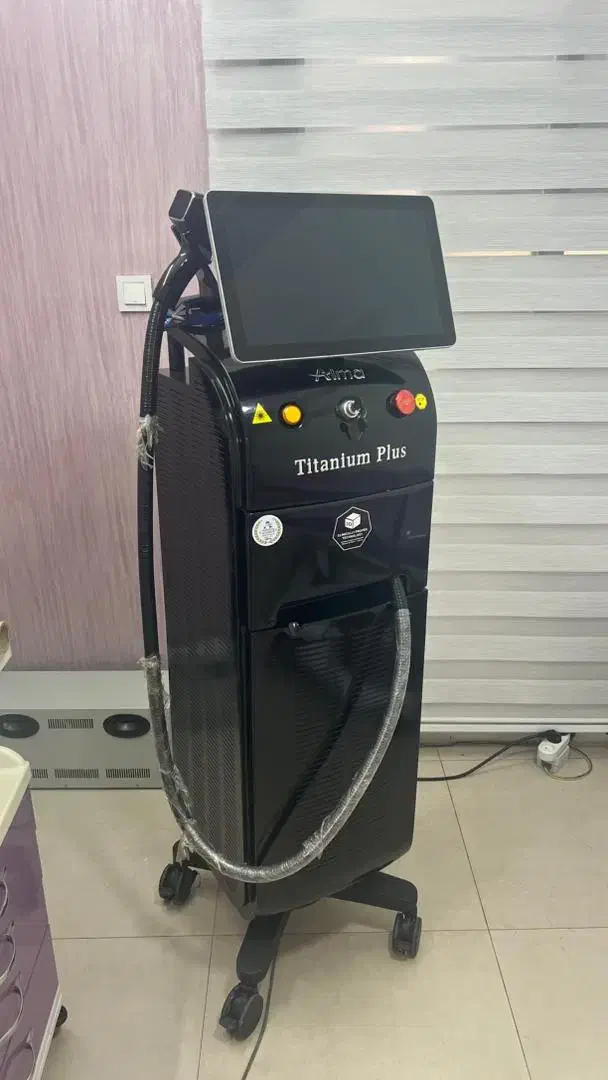 لیزر سوپرانو تیتانیوم 2023 دست دو کم کار باگارانتی|آرایشی، بهداشتی، درمانی|تهران, میرداماد|دیوار