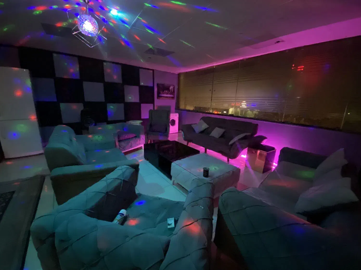 اجاره واحد ساعتی و روزانه|اجارهٔ کوتاهمدت آپارتمان و سوئیت|تهران, تهرانپارس غربی|دیوار