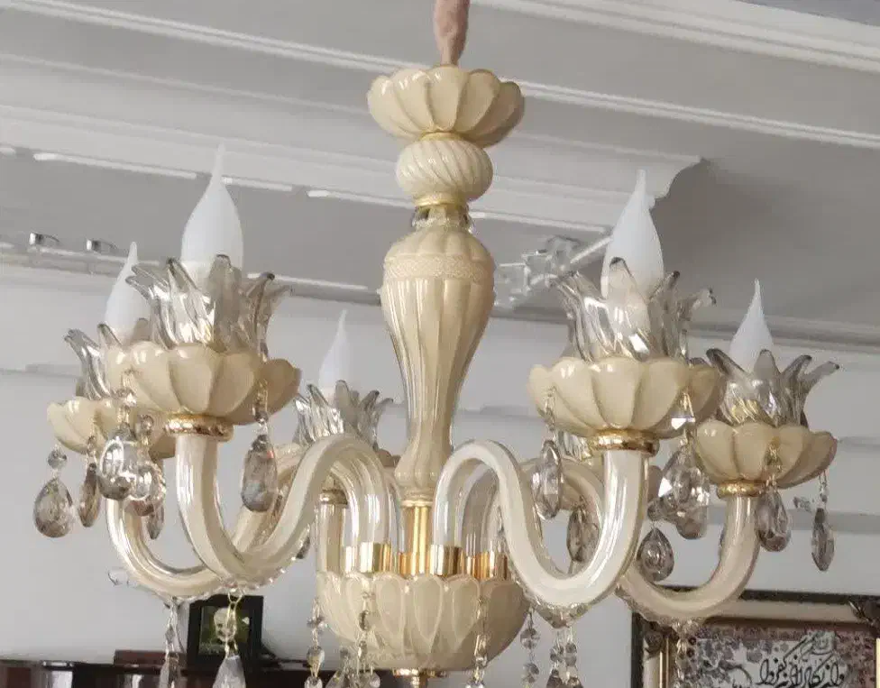 آویز کریستالی شیک|لوستر و چراغ آویز|قم, زنبیل آباد|دیوار