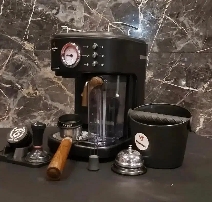 اسپرسوساز مباشی۲۵۰۰اقساط قهوه ساز لواک یونیک لایف|سماور، چایساز، قهوهساز|قم, صدوق|دیوار