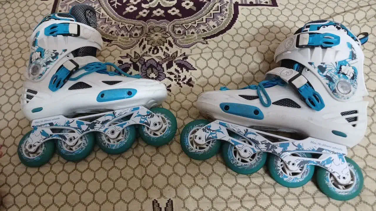 کفش اسکیت|دوچرخه، اسکیت، اسکوتر|بابل, |دیوار