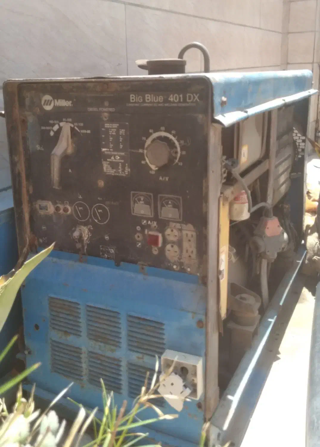 موتور جوش ۳ سیلندر میلر آلمان ۴۰۰ آمپر|ماشینآلات صنعتی|شیراز, زرهی|دیوار