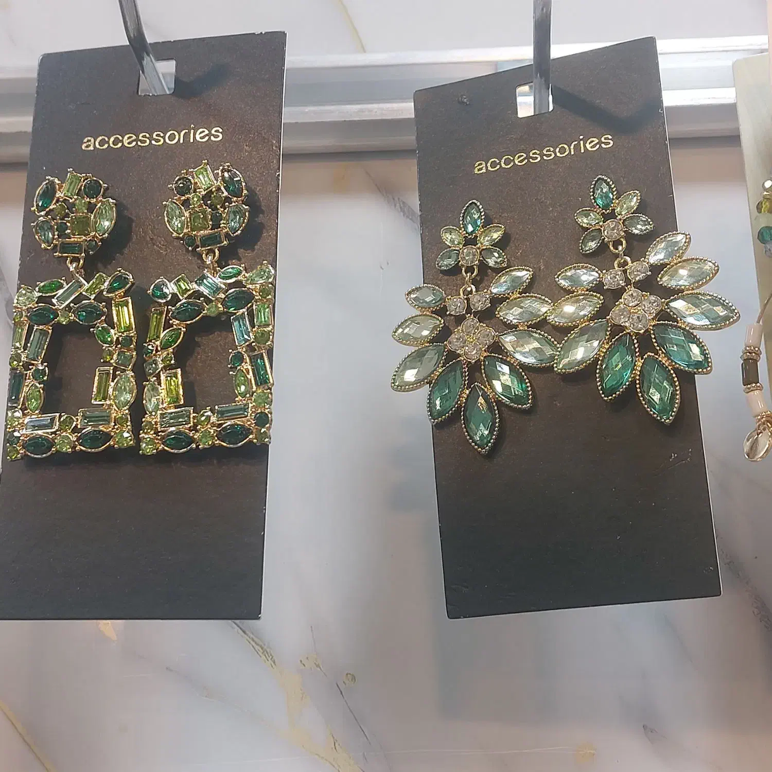 اکسسوری خارجی و ارزان قیمت|بدلیجات|رشت, بازار|دیوار